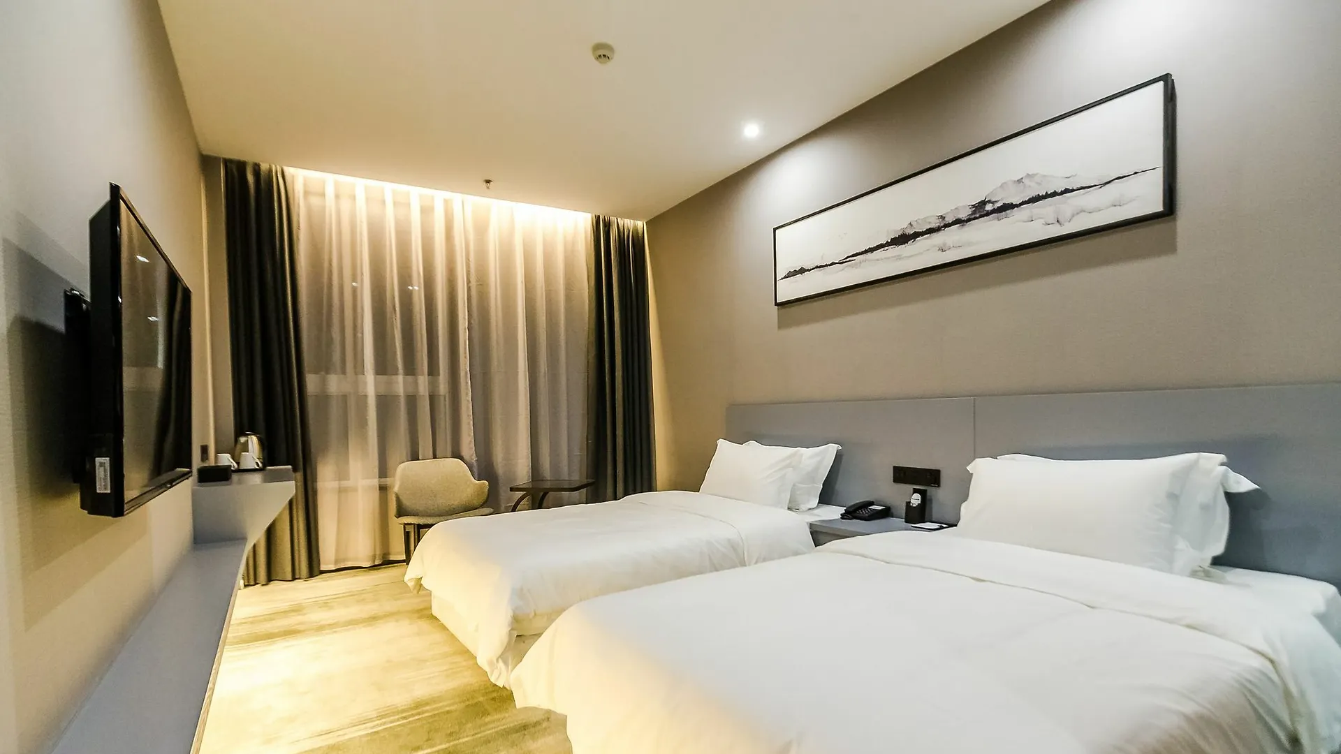 Qianmo Art Hotel Luoyang