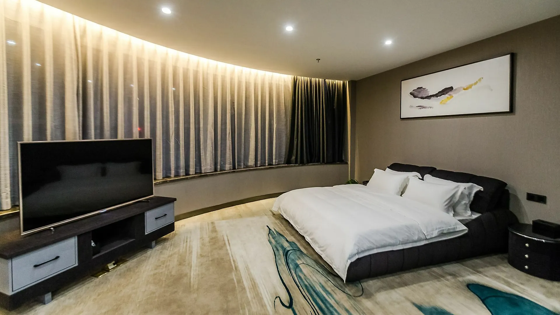 Qianmo Art Hotel Luoyang  3*, Luoyang (Henan) China